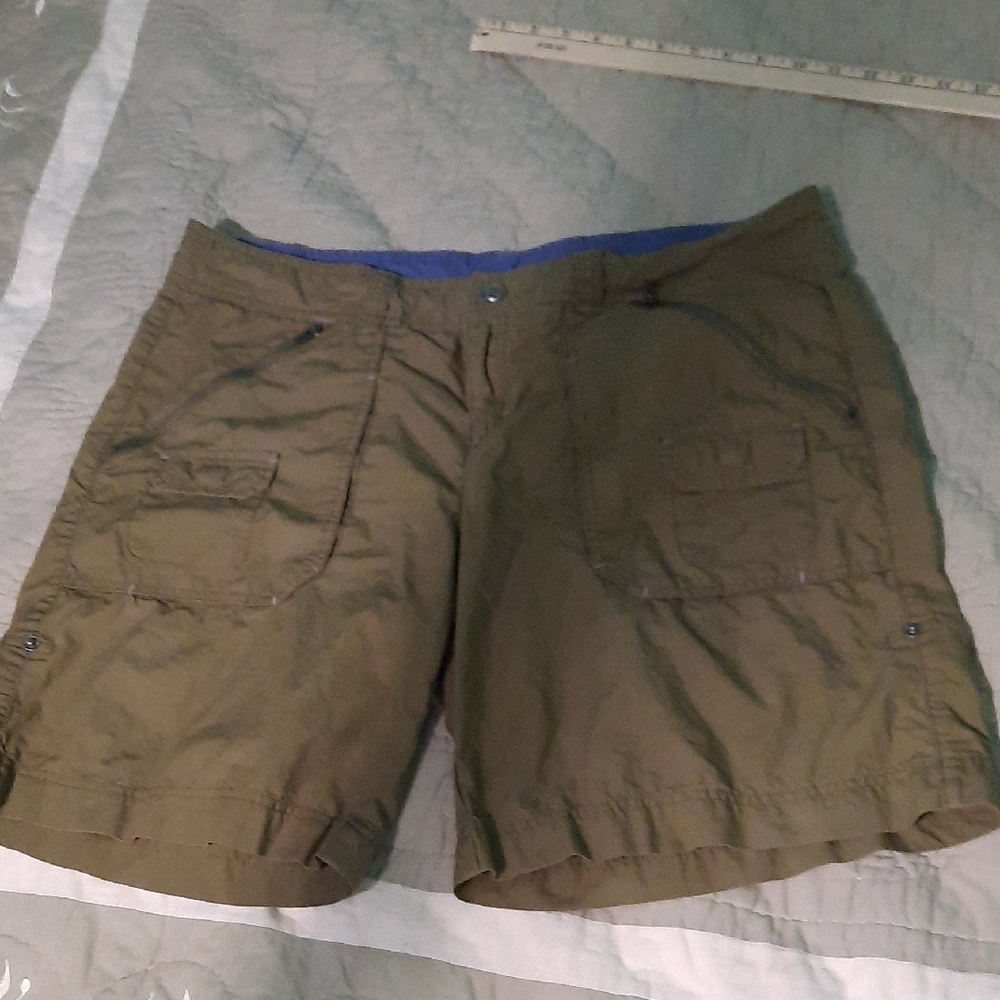 Athleta Olive Green Women's Shorts